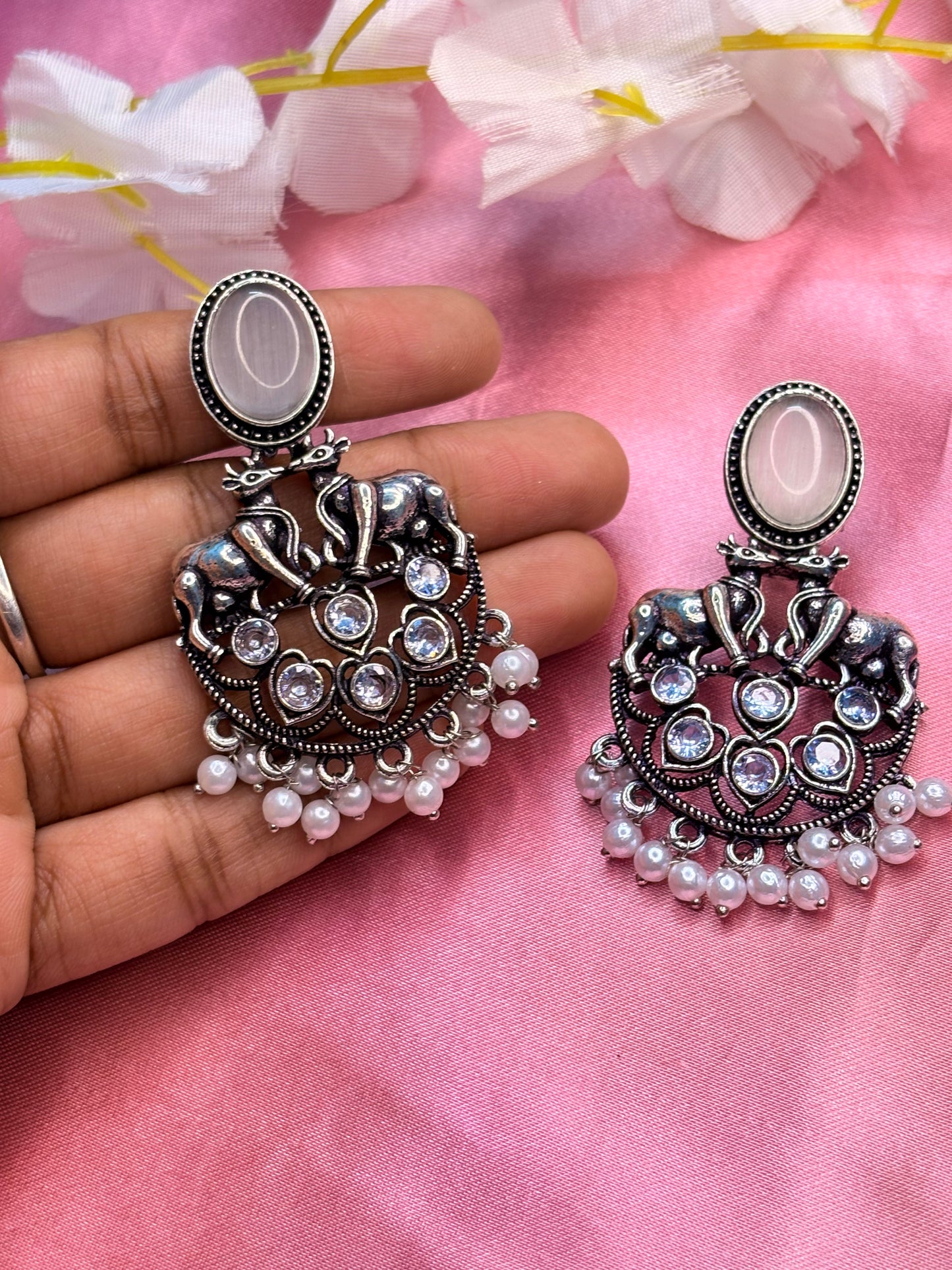 Metal White Pearl Earrings