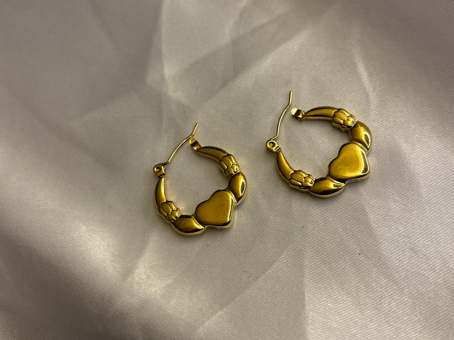 Hoops