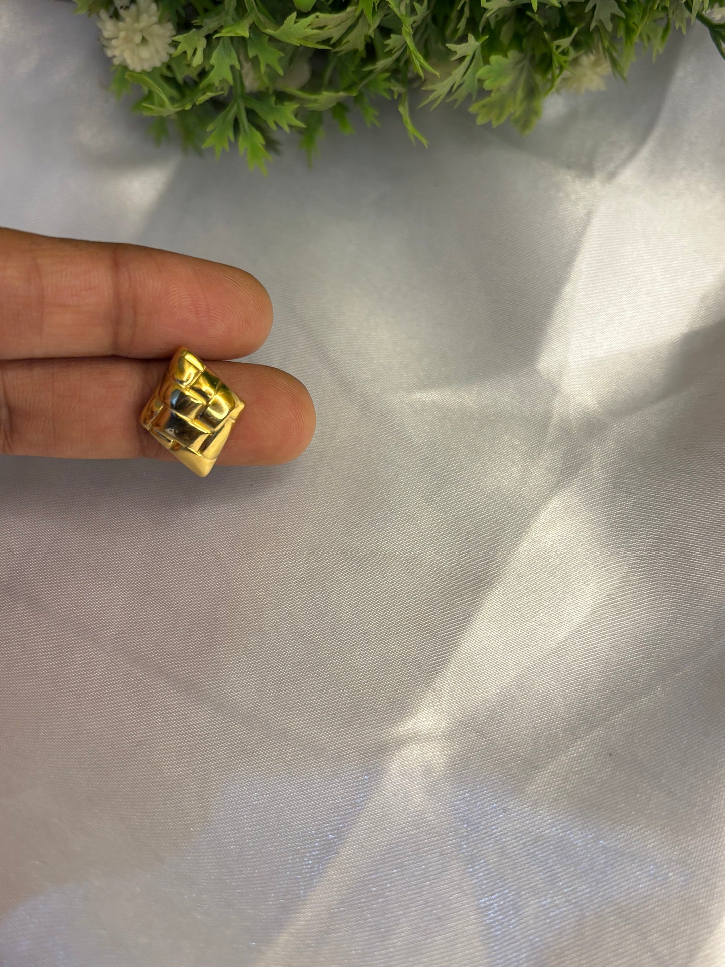 Tringle Earrings