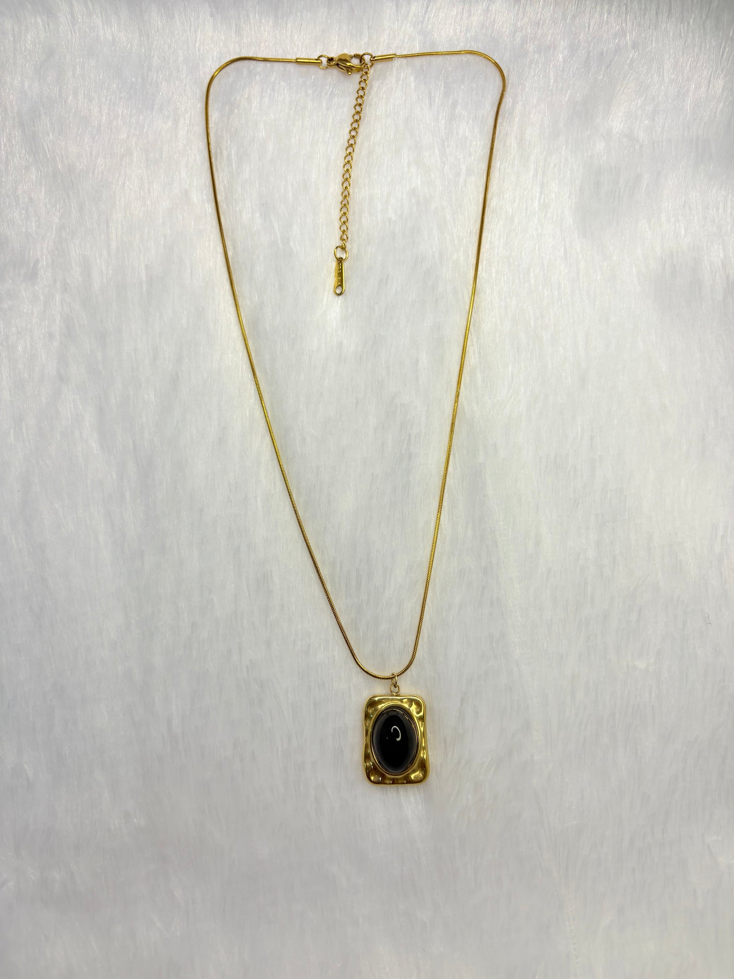 BB pendant Necklace