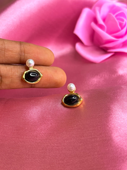 Black Eye Earrings