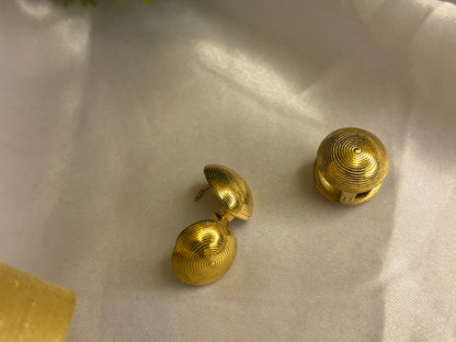 Round Earrings