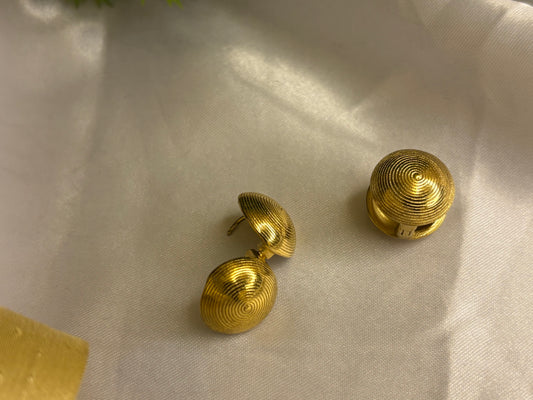 Round Earrings