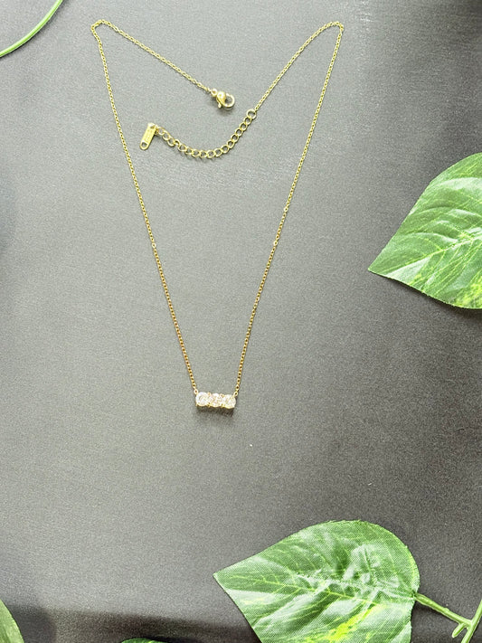 White line Necklace