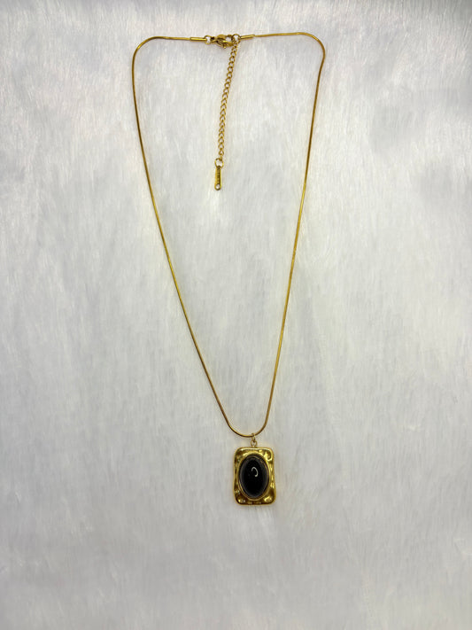 BB pendant Necklace