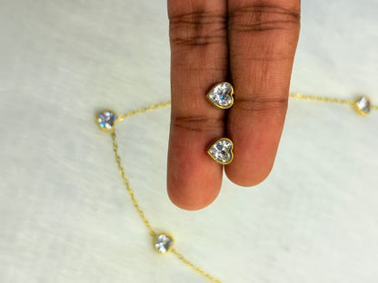 White Heartshaped Nacklace Set With Earrings