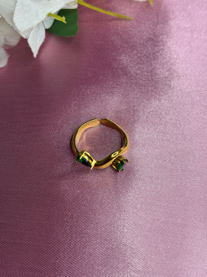Green double Helen Ring